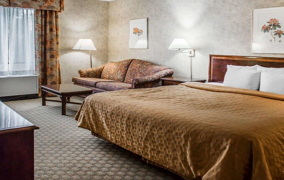 Clarion Hotel Lake Erie