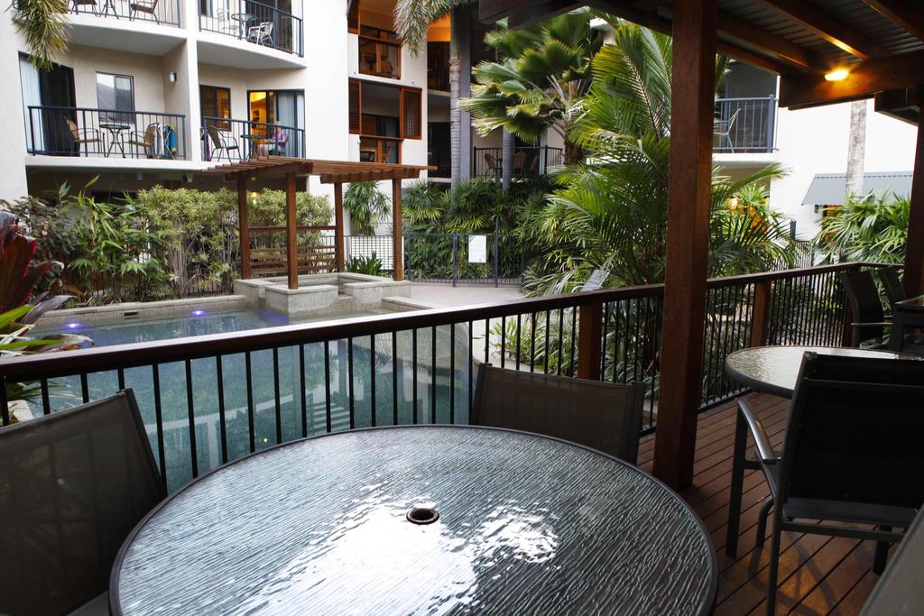 Bay Villas Resort