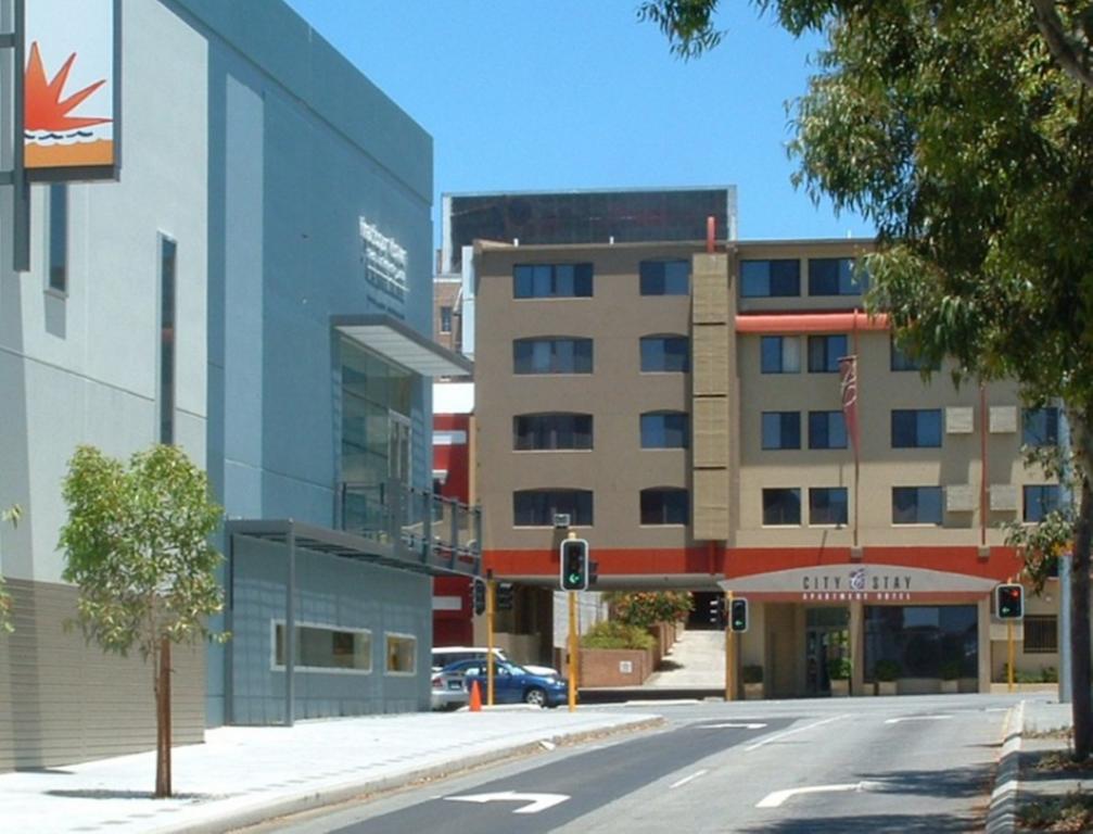 Perth Central City Stay Apartment Hotel