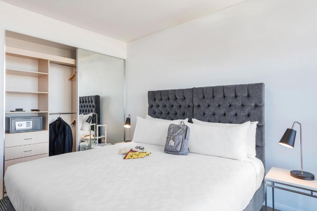 Meriton Serviced Apartments Campbell Street
