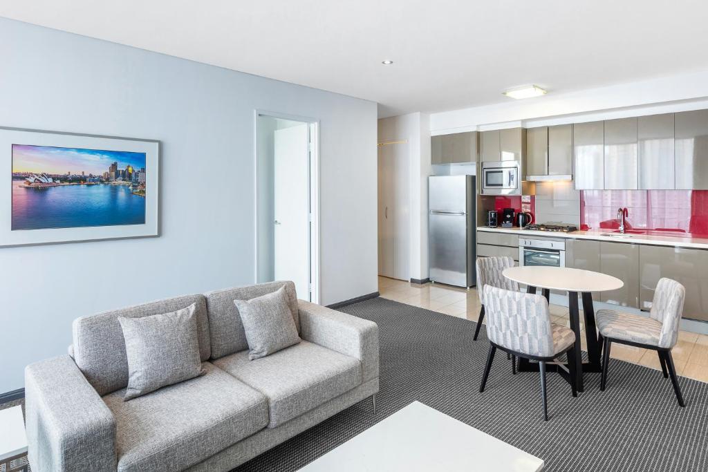 Meriton Serviced Apartments Campbell Street