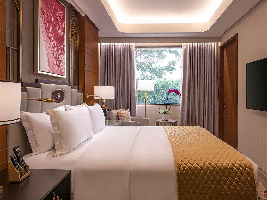Admiral Bay Suites Manila