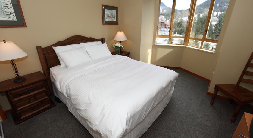 Whistler Cascade Lodge