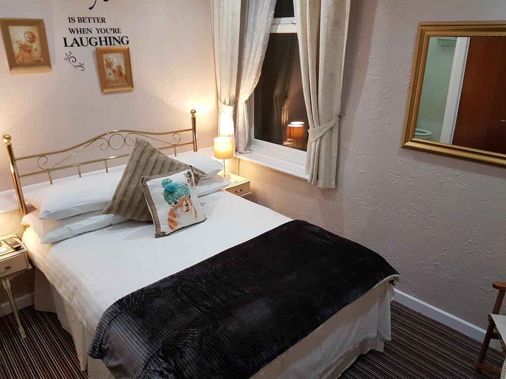 Rock Dene Hotel - Guest House