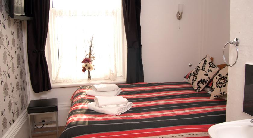 Shepperton Hotel - Bed and Breakfast