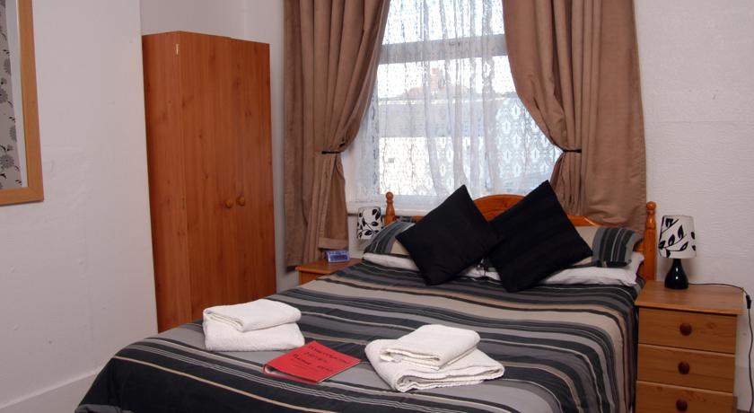 Shepperton Hotel - Bed and Breakfast