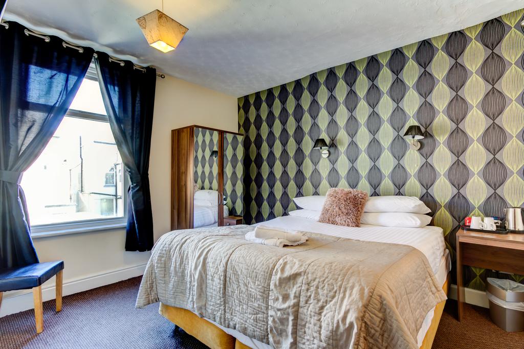 New Osborne Hotel