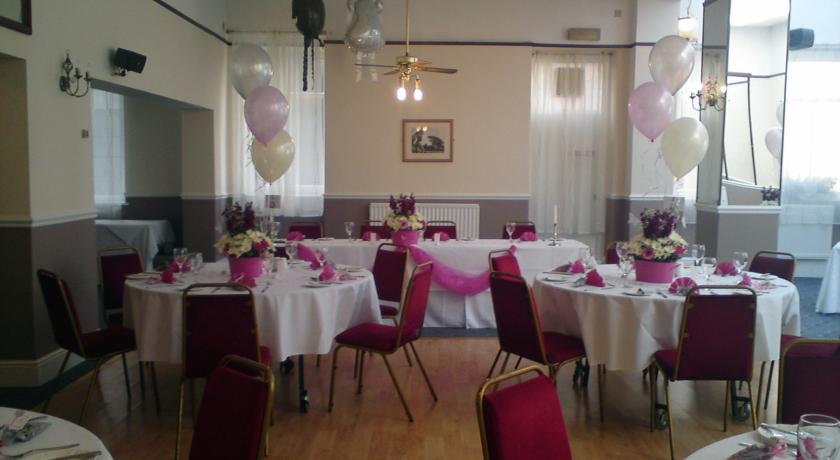 County Hotel