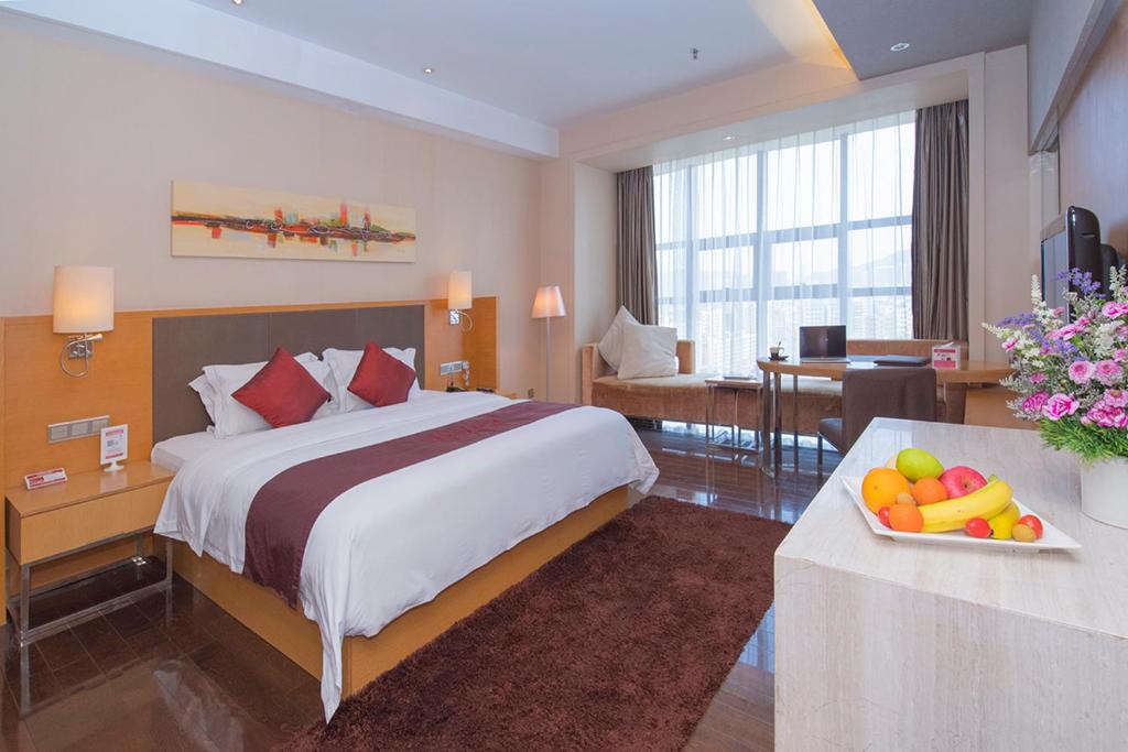 Ramada Plaza Shenzhen North