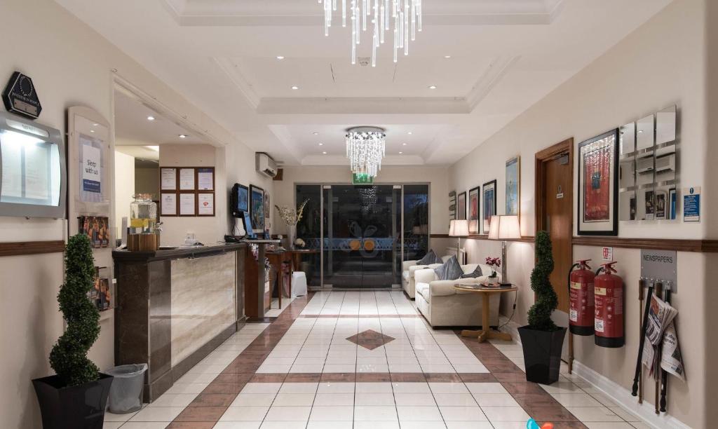 Best Western Welwyn Garden City Homestead Court Hotel