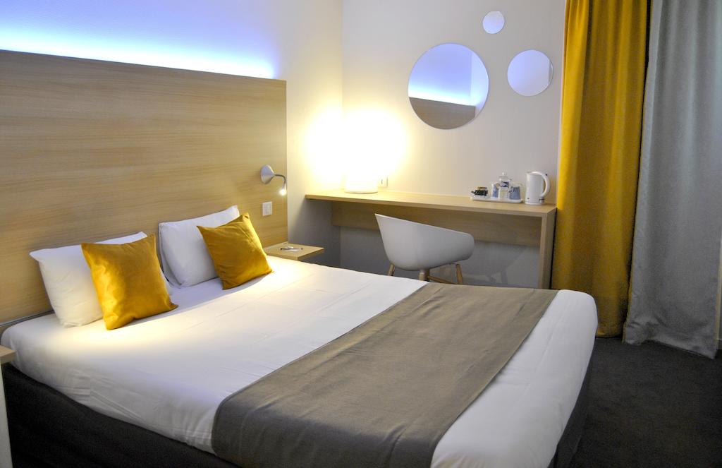 Hotel Kyriad Le Mans Est