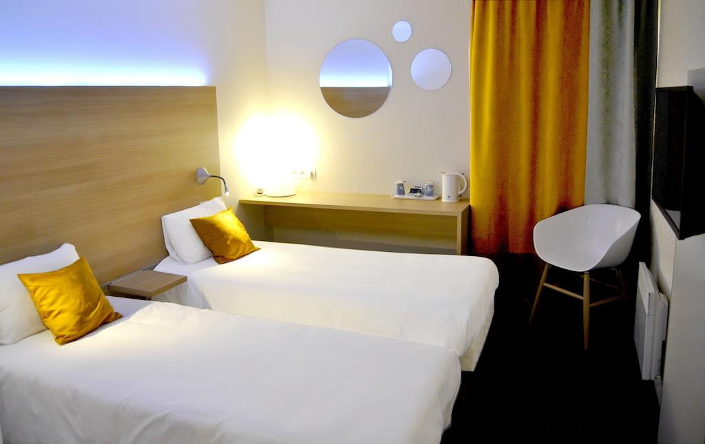 Hotel Kyriad Le Mans Est