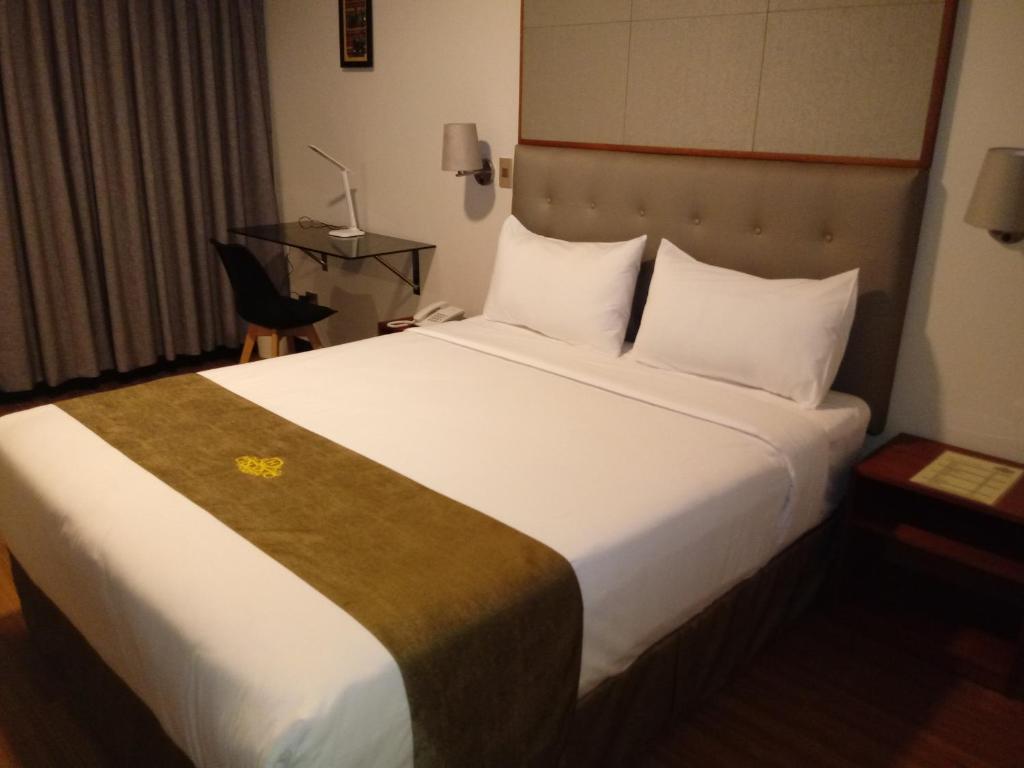 Hotel Ayenda Candamo