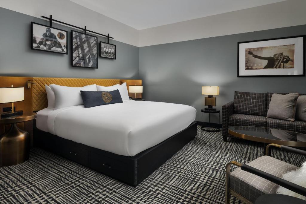 The Union Club Hotel at Purdue University, Autograph Collection