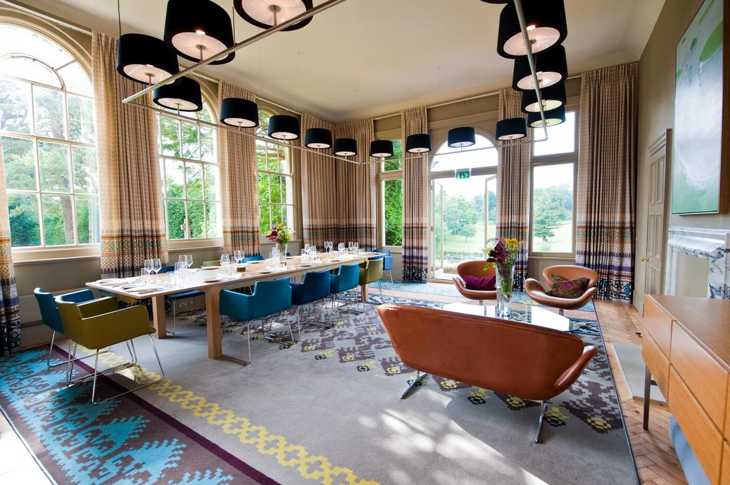 Cowley Manor