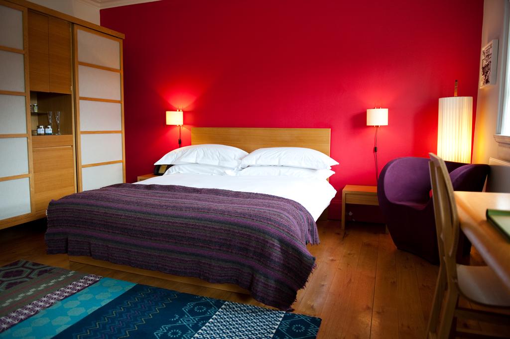 Cowley Manor