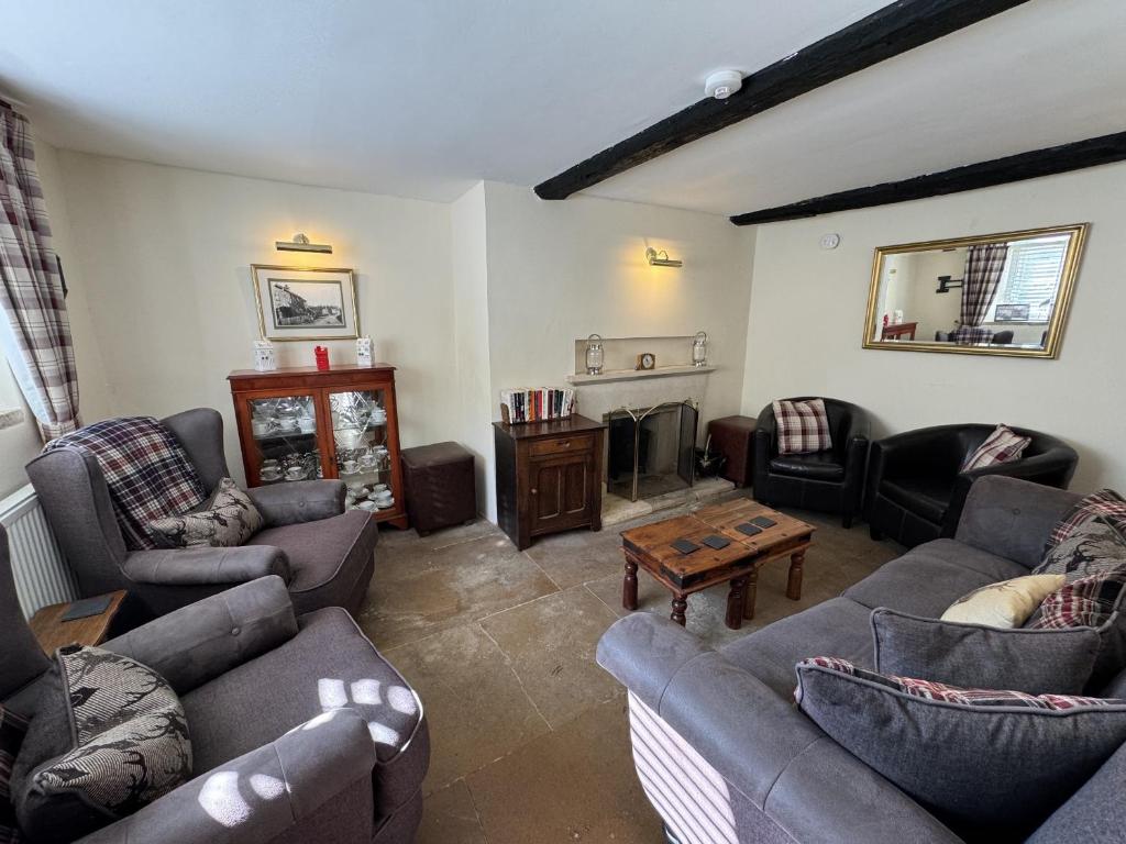 Guiting Guest House