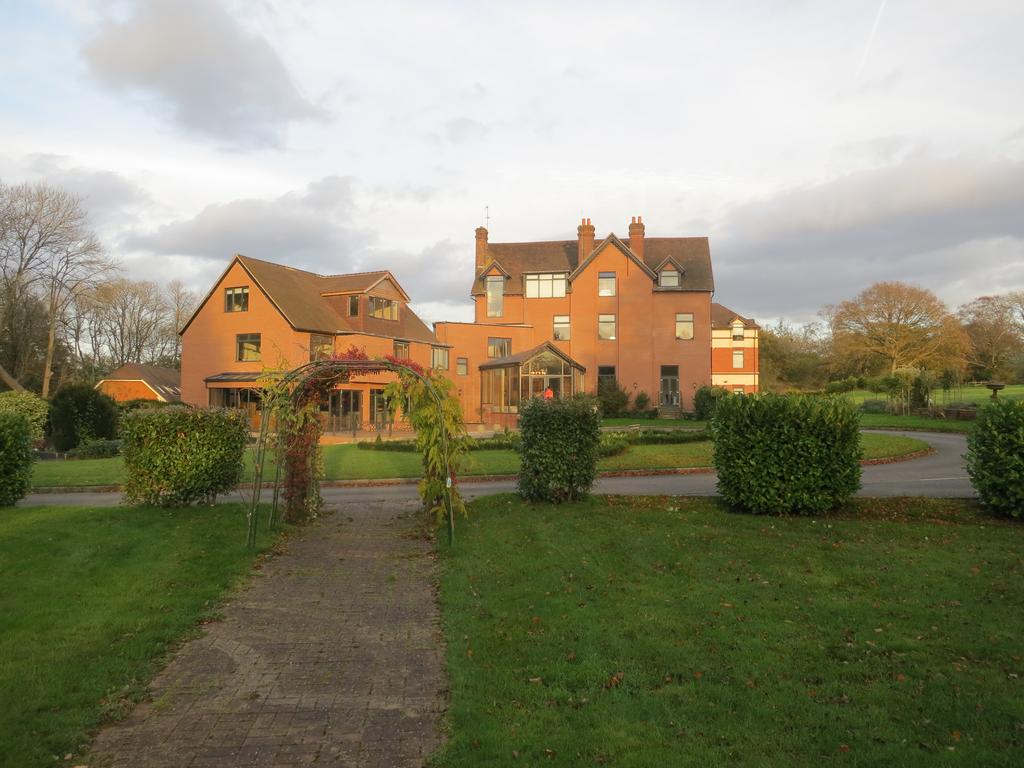 Guildford Manor Hotel & Spa