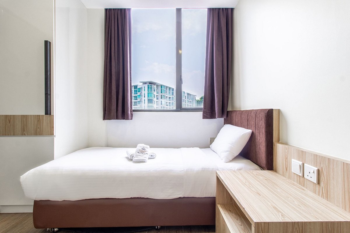 Q Loft Hotels at Mackenzie (Formerly City Inn)