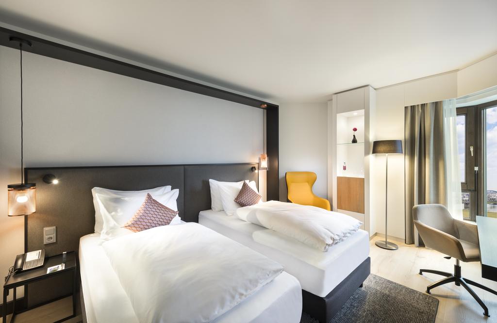 Crowne Plaza Düsseldorf - Neuss