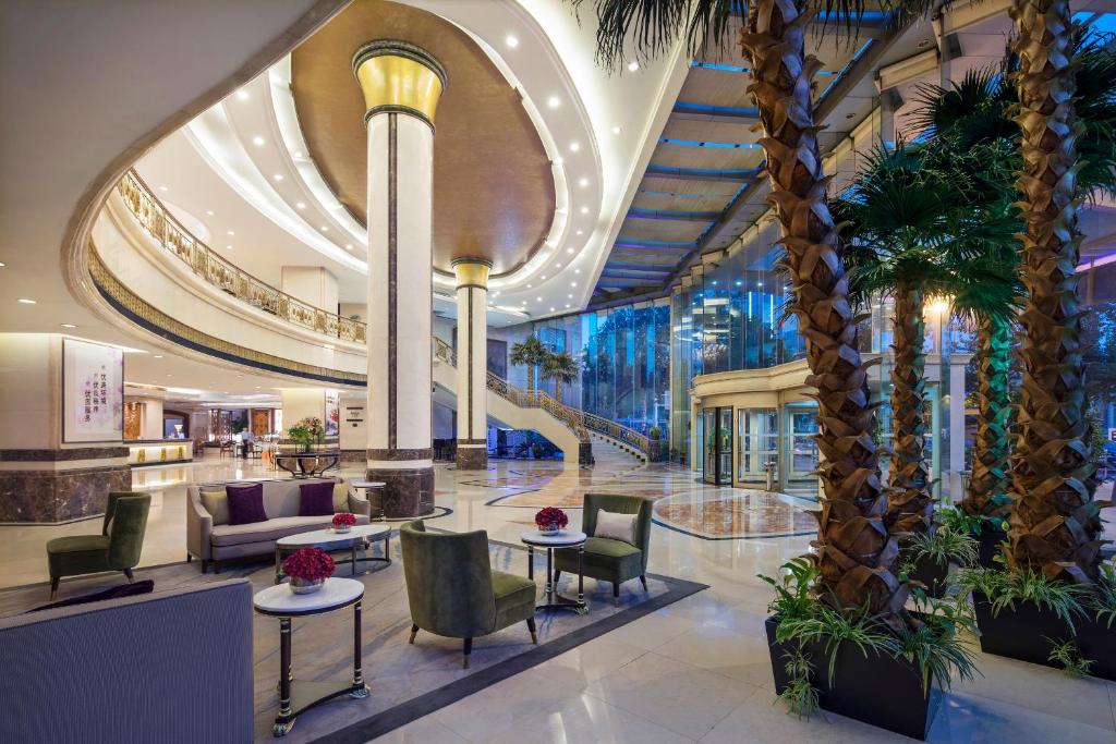 Yun-Zen Jinling World Trade Plaza Hotel