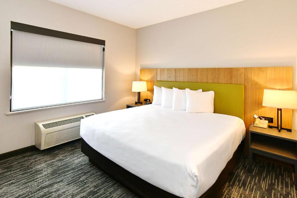 Country Inn Suites By Radisson, Mount Morris, NY
