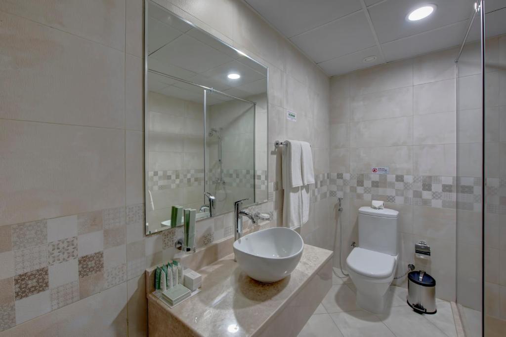 ROYAL REGENCY SUITES DUBAI MARINA