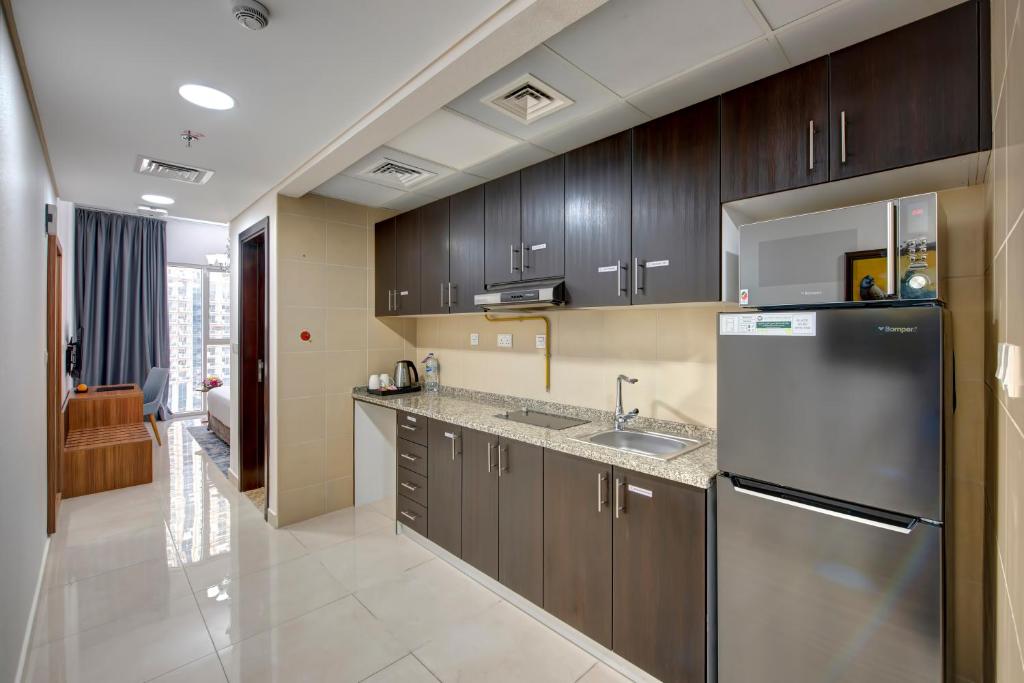 ROYAL REGENCY SUITES DUBAI MARINA