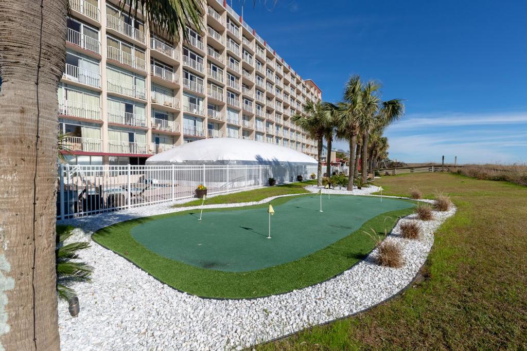 Maritime Beach Club