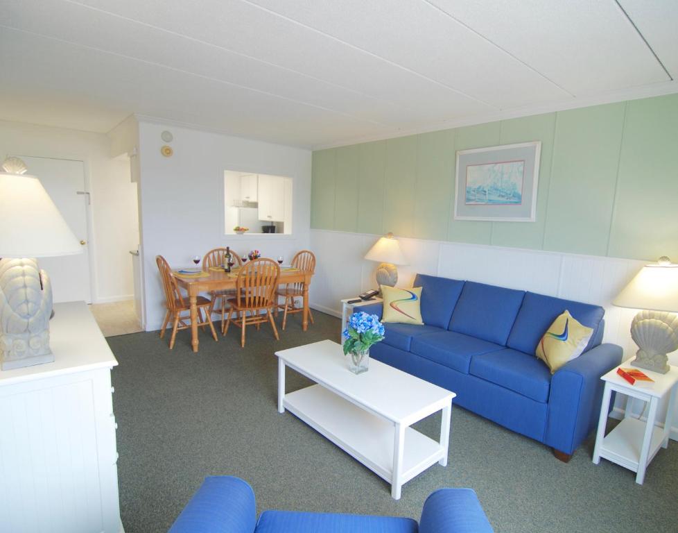 Sandcastle Resort & Club