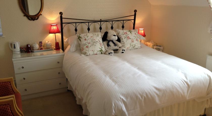 Rayrigg Villa Guesthouse