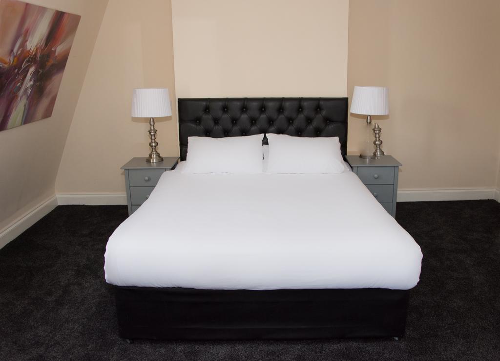 Castle Park Hotel