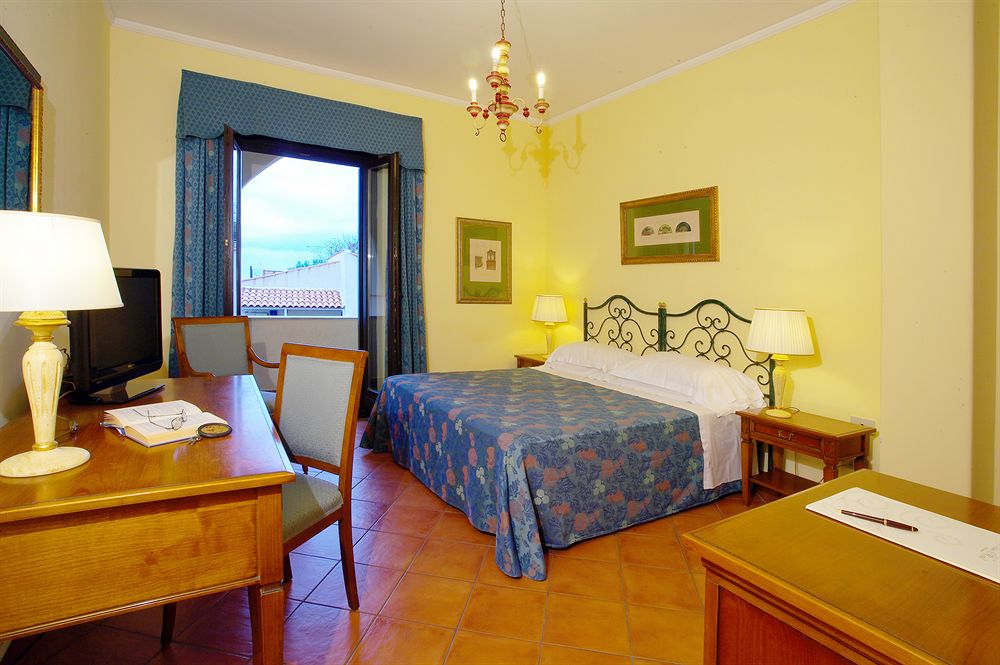 Hotel Sirius