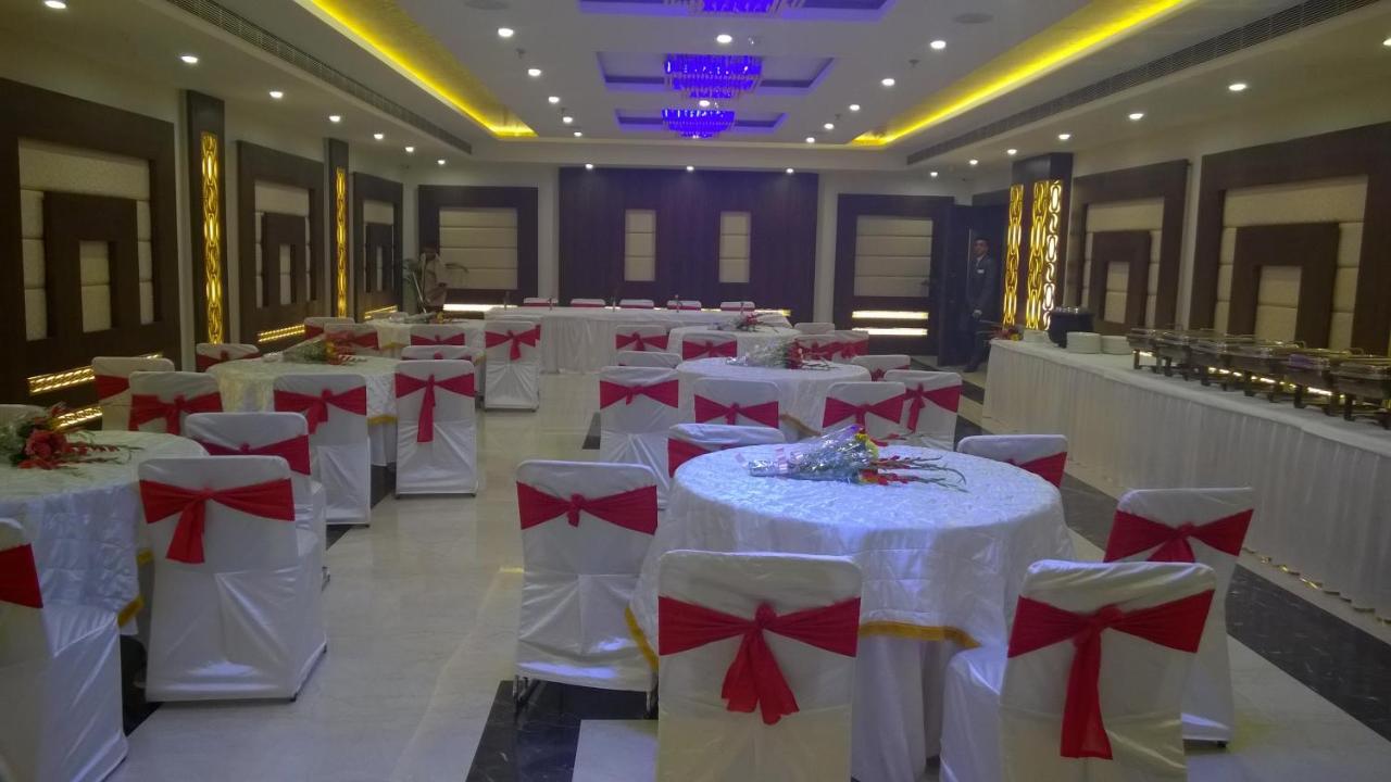 Hotel Seven Hills Tower
