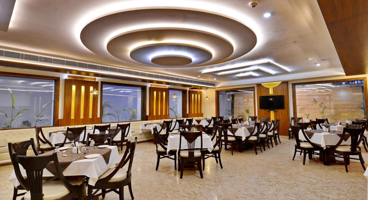 Hotel Seven Hills Tower