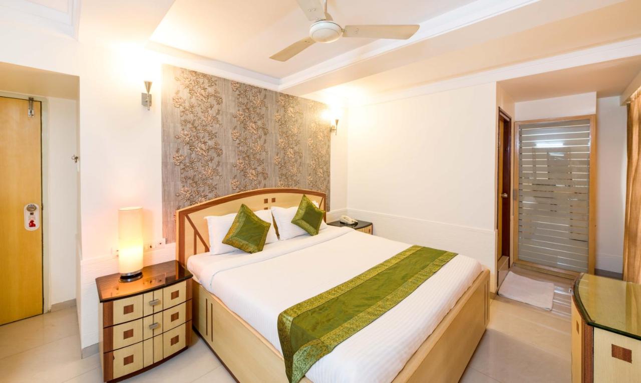 Treebo Trend Paradise, Ahmedabad