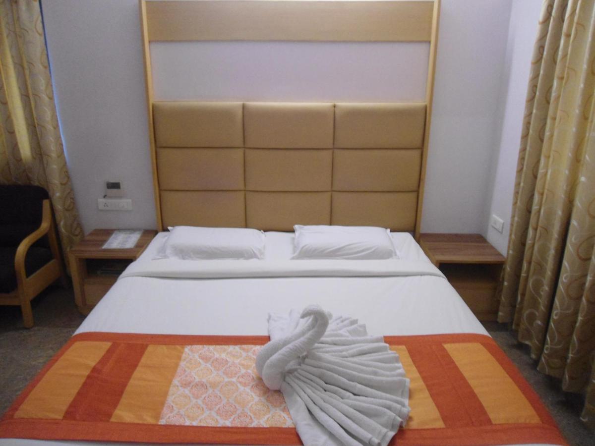 Hotel Rajadhane
