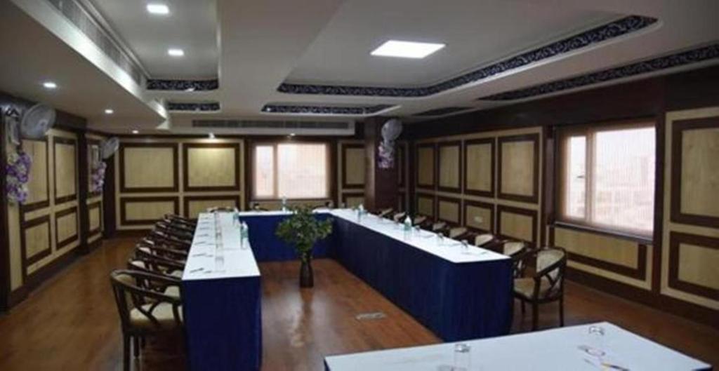 Hotel Simran Pride