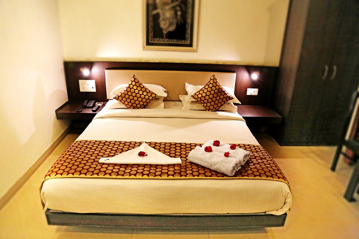 Narayans Leela Inn