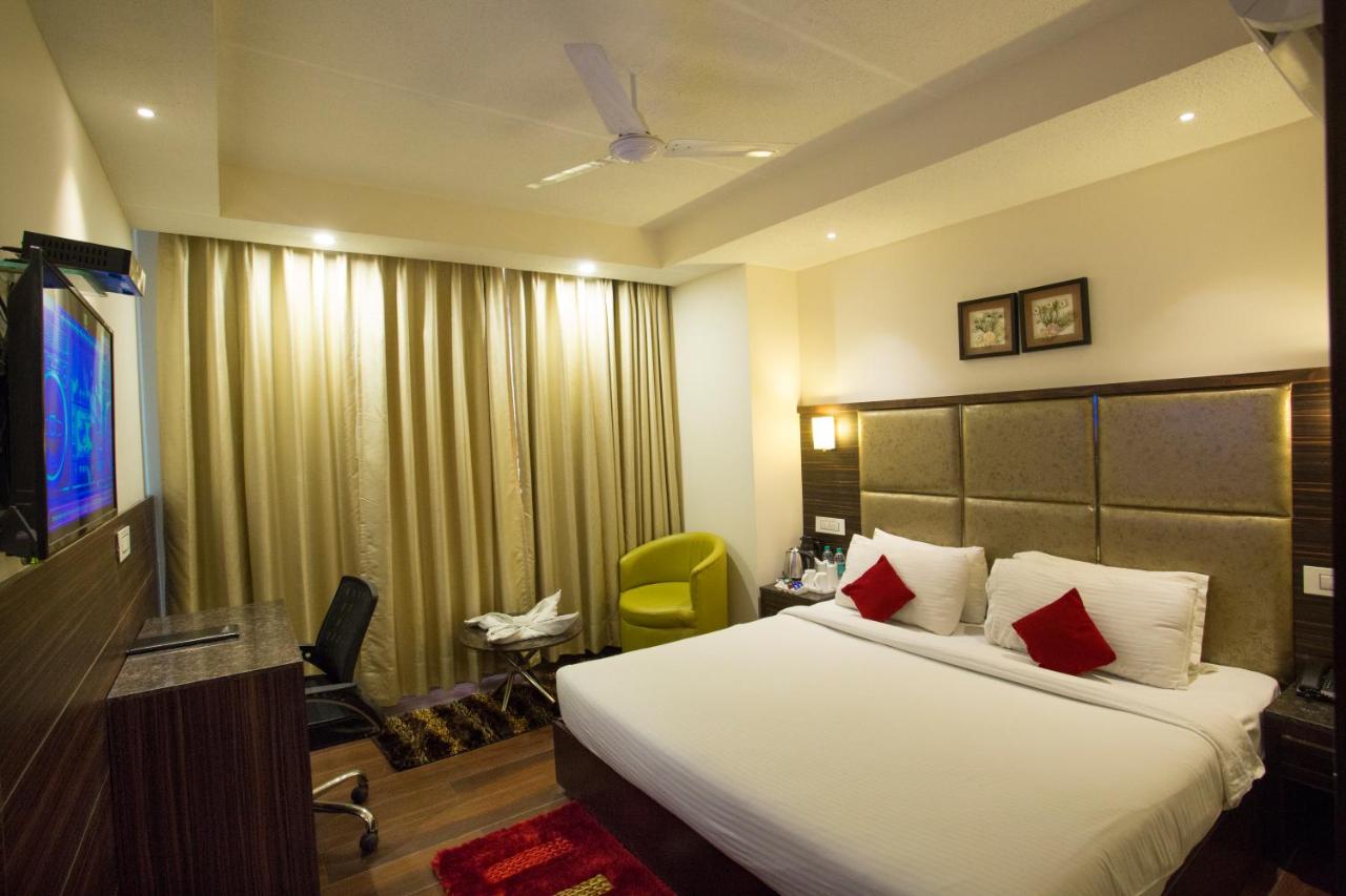 Hotel Sapphire