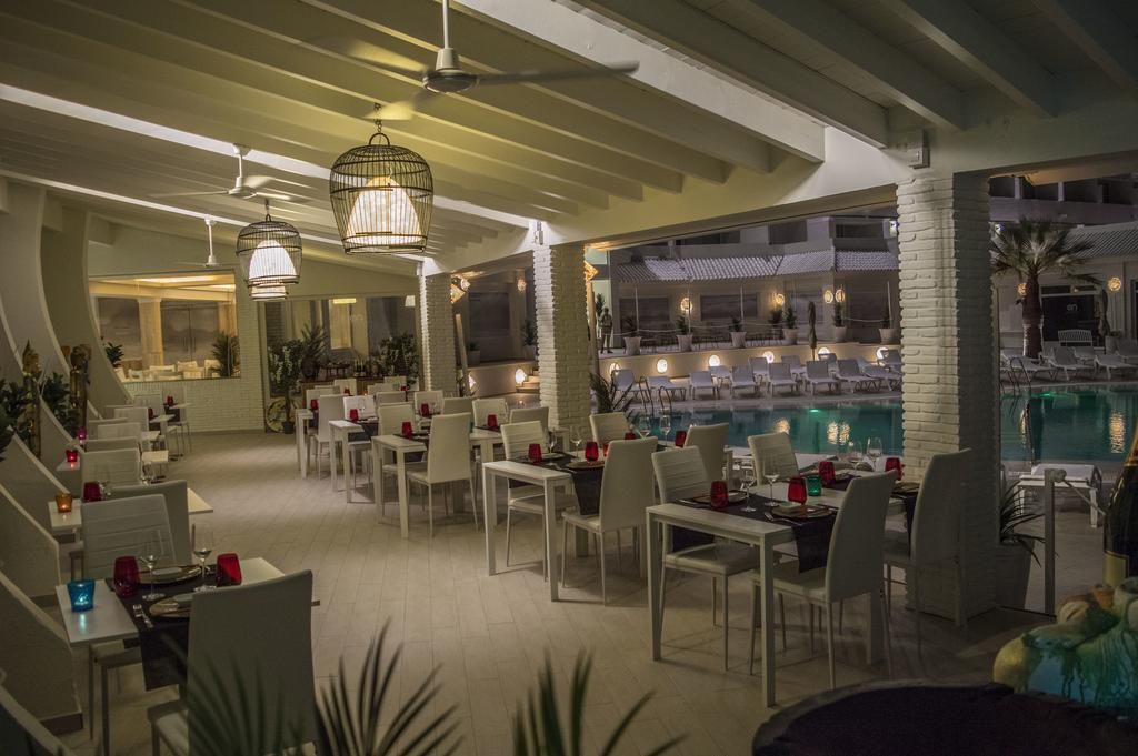 On Hotels Oceanfront - Adults Only (Formerly Tierra Mar Golf)