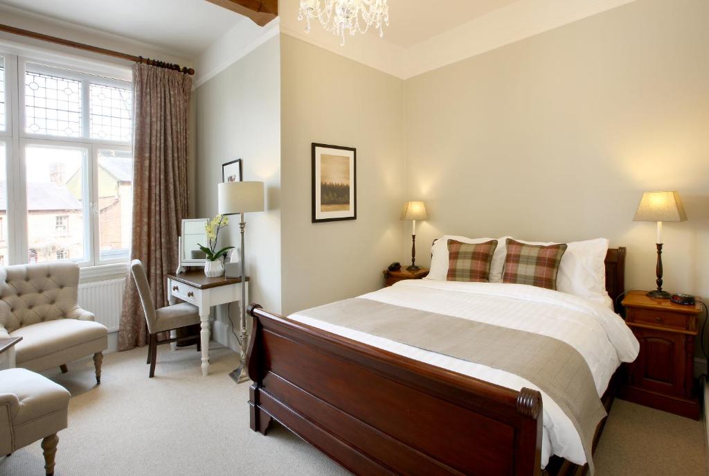The Five Arrows Hotel