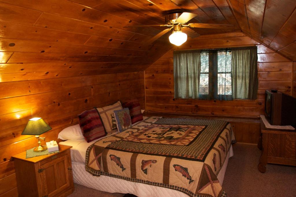 Sleepy Forest Cottages