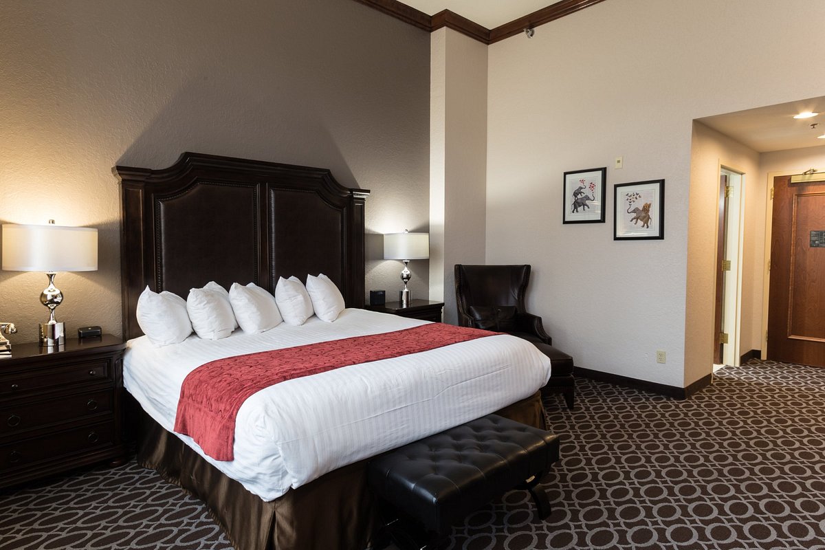 Des Lux Hotel