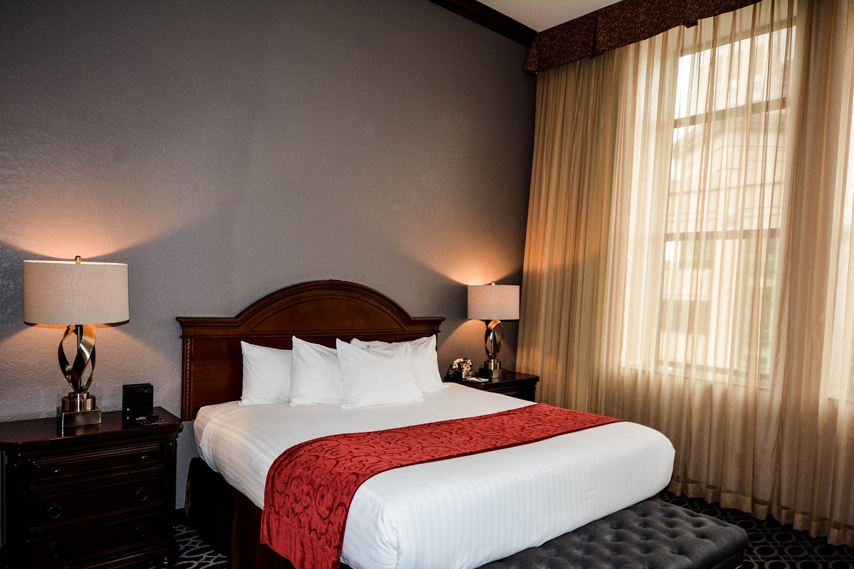 Des Lux Hotel