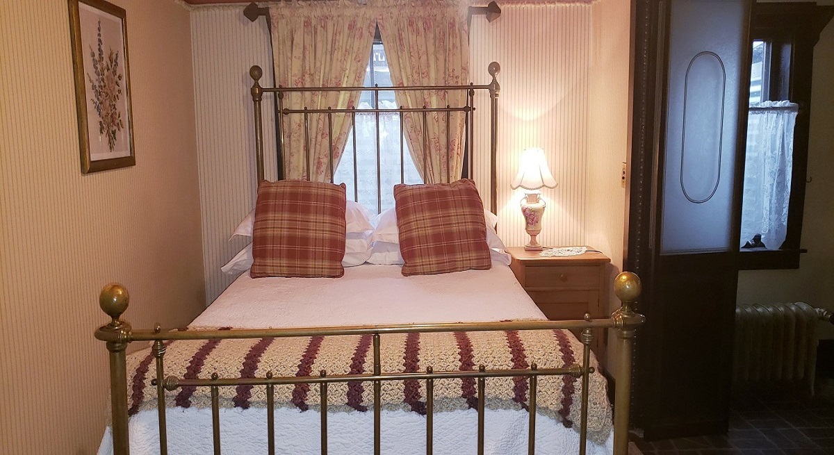 Alaska Heritage House Bed and Breakfast