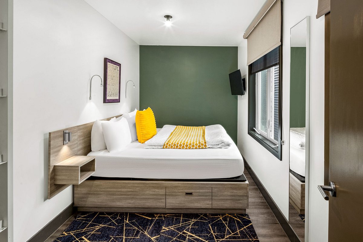 Silverbow Inn Hotel & Suites
