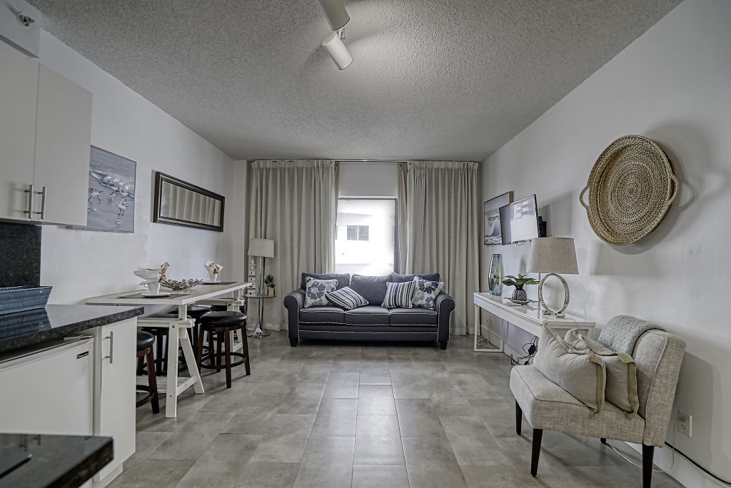 Private Apartments at the Casablanca