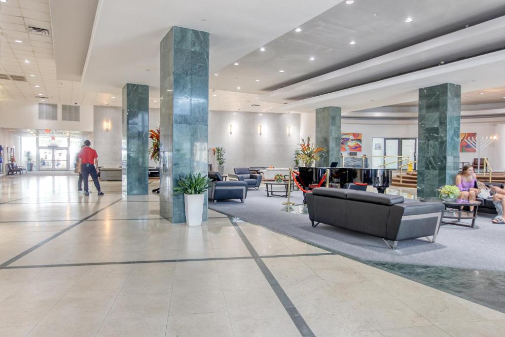 Private Apartments at the Casablanca