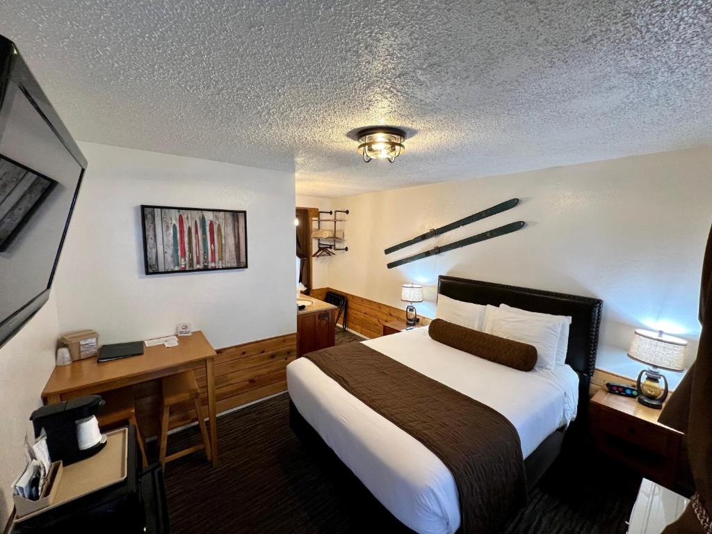 Shasta Inn